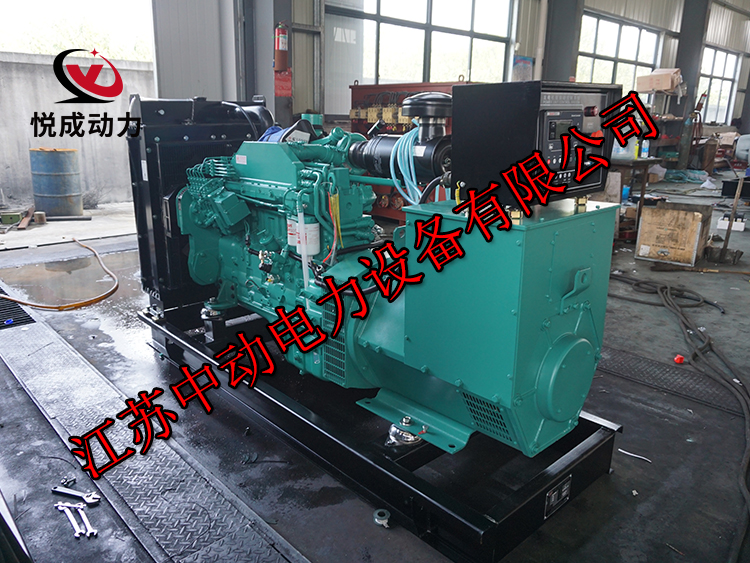 6CTA8.3-G2東風(fēng)康明斯動力配套150KW柴油發(fā)電機(jī)組